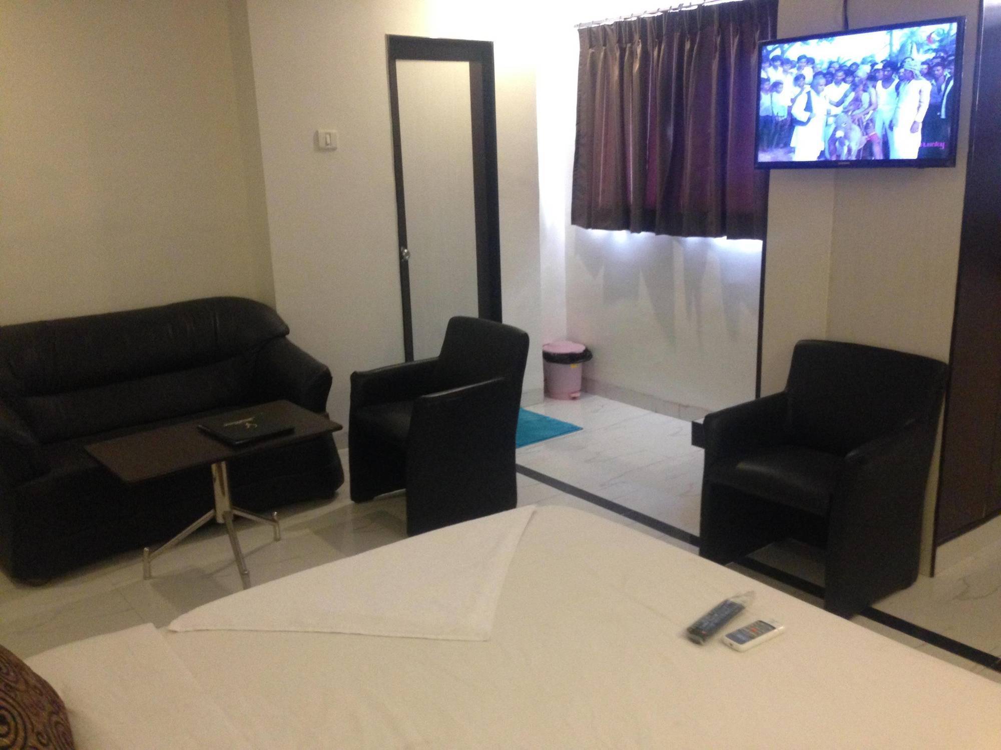 Hotel Sai Kripa Imperial Daman Exterior photo